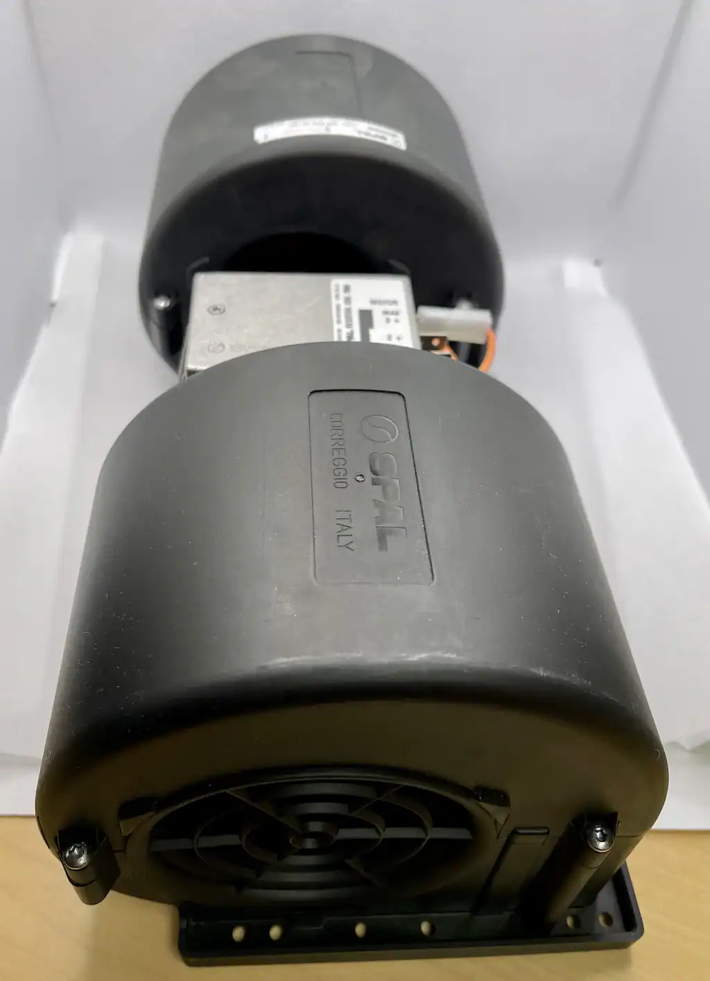 Ventilator cu Tambur Dublu SPAL 006-A46-22 – Eficiență 12V - imagine 3